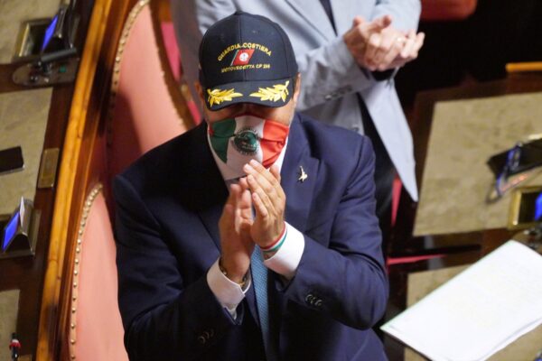 Salvini a processo, la rete si schiera a suo favore nonostante una forte opposizione di pensiero