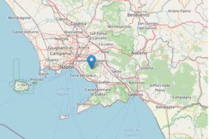 Terremoto sul Vesuvio, tremano le pendici del vulcano