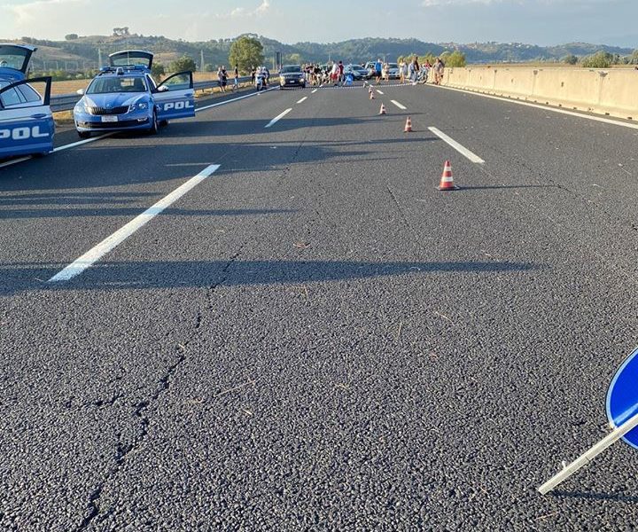 Foto Facebook Polizia di Stato