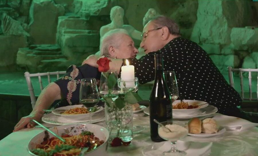 Il Coronavirus uccide la moglie del ‘Boss delle cerimonie’: Rita Greco sconfitta dal Covid