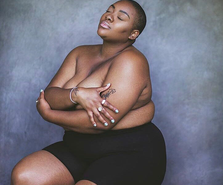 È grassa e nera, l’ipocrisia di Instagram che censura foto di modella curvy