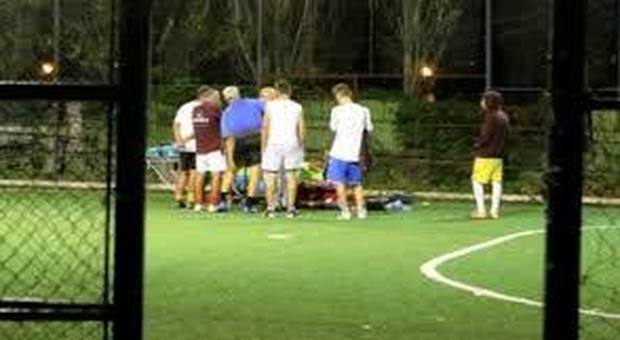 Napoli, infarto durante partita calcetto: 118 attraversa mezza città e lo salva