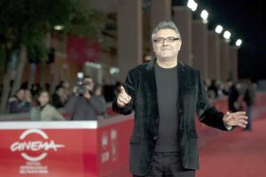 La tradizione letteraria non è morta, i nuovi autori sono pop ma ancora degni La tradizione letteraria non è morta, i nuovi autori sono pop ma ancora degni