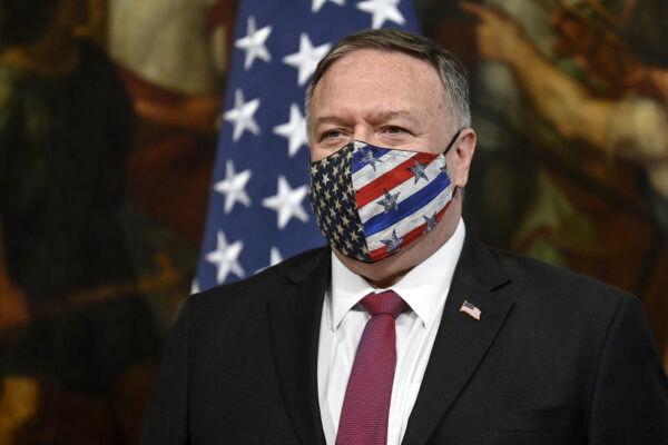 Foto  Riccardo Antimiani/LaPresse/POOL Ansa30-09-2020 Roma, ItaliaPoliticaPalazzo Chigi, Il presidente del Consiglio Conte incontra il Segretario di Stato degli Stati Uniti Pompeo Nella Foto Mike Pompeo
Photo  Riccardo Antimiani/LaPresse/POOL AnsaSeptember  30, 2020  Rome, ItalyPoliticsItalian Premier Giuseppe Conte (R) and US Secretary of State Mike Pompeo (L) during their meeting at Palazzo Chigi in Rome, Italy, 30 September 2020.In the pic  Mike Pompeo