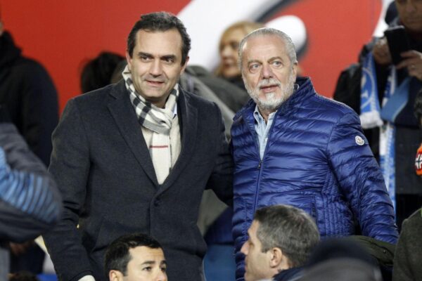 Foto LaPresse – TanoPress
26/01/2015 Napoli (Italia) Sport Calcio 
Napoli-Genoa Campionato di Calcio Serie A TIM 2014 2015 – Stadio San Paolo 
Nella foto: DE MAGISTRIS E DE LAURENTIIS

Photo LaPresse – Tanopress
26 January 2015 Napoli (Italy)
Sport Soccer Napoli-Cagliari Italian Football Championship League A TIM 2014 2015 – San Paolo Stadium 
In the pic: DE MAGISTRIS AND DE LAURENTIIS