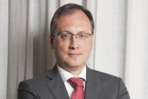 Luca Mezzomo (Intesa): “Virus, ripresa lenta per l’Italia: i mercati non crescono”