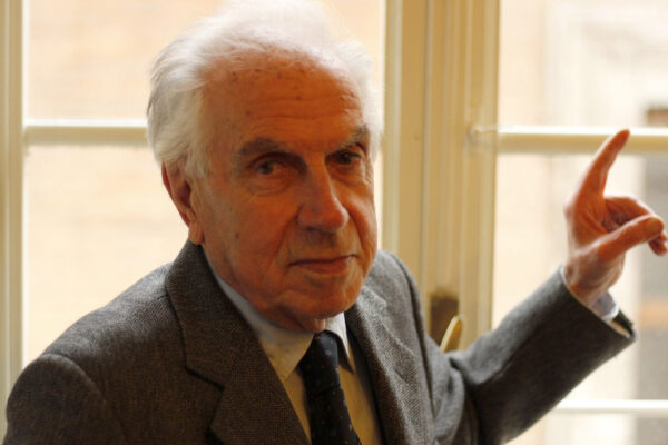 Intervista a Mario Tronti: “La sinistra fuori dai palazzi è come un bambino sperduto” Intervista a Mario Tronti: “La sinistra fuori dai palazzi è come un bambino sperduto”