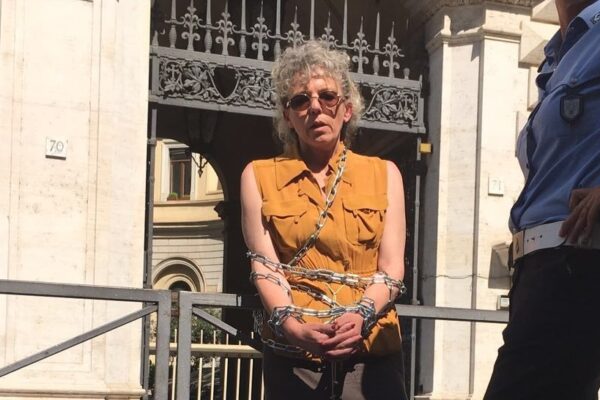 La lotta per la legalità di Nadia: “Minacciata dalla mafia, ignorata dalla giustizia: ora chiedo indagine sui pm”