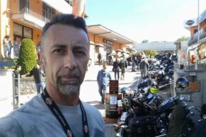 Torino, uccide il figlio e poi si spara: “Nessuno potrà dividerci”