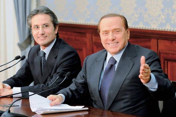 Foto Facebook (Stefano Caldoro)