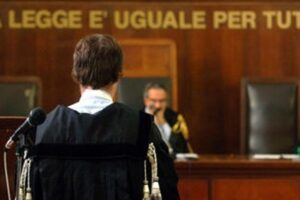 Giustizia a rilento, è fumata nera tra giudici e avvocati
