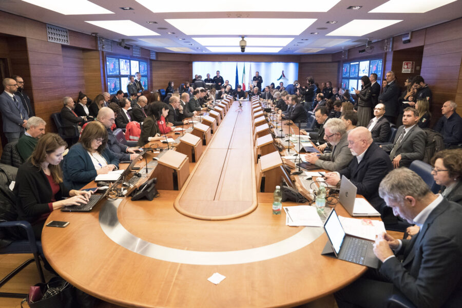 Sanità, giustizia, PA, formazione e infrastrutture: le cinque riforme da fare subito