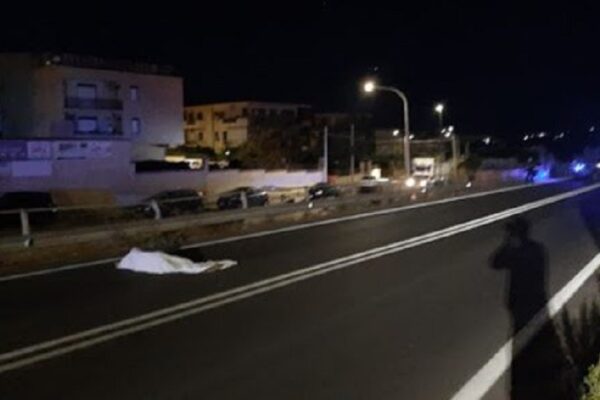 Migrante fugge da centro d’accoglienza ad Agrigento: investito e ucciso da pirata della strada