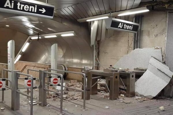 Fotodiffuse dalla consigliera della II municipalità Rosanna Laudanno Fotodiffuse dalla consigliera della II municipalità Rosanna Laudanno