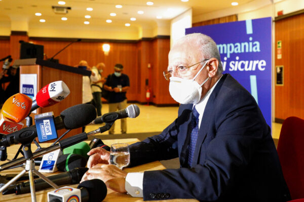 De Luca lancia la giunta ma ora le sfide sono su sanità e Stato-Regioni