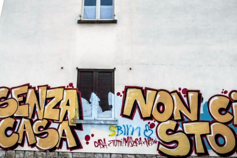 “Case piccole e cadenti trasformano il lockdown in un incubo”, l’allarme di Adelfi