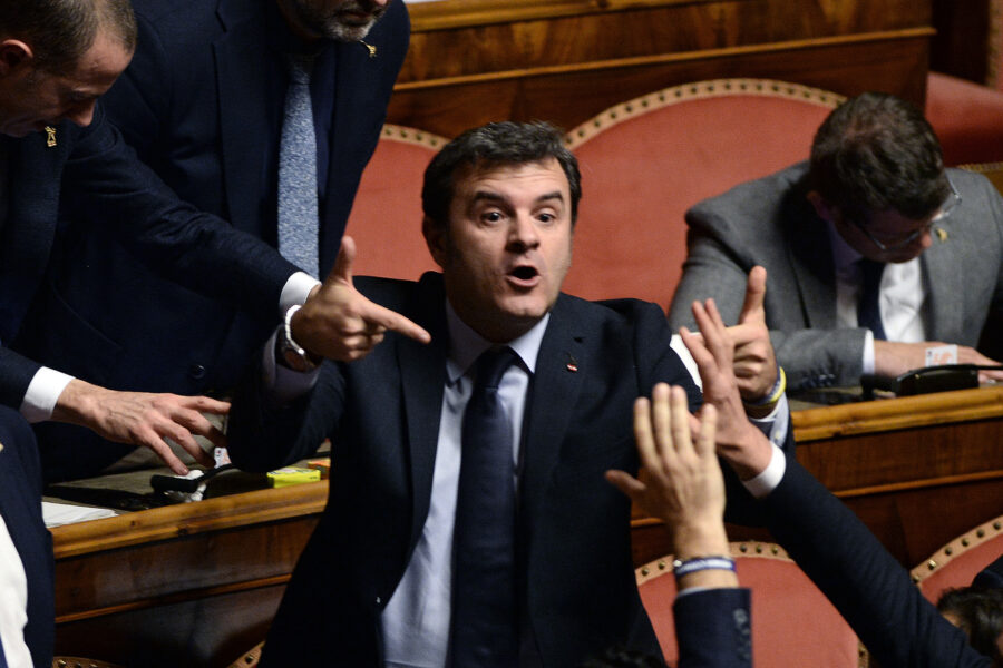 Foto Fabio Cimaglia / LaPresse
02-12-2019 Roma
Politica
Senato. Comunicazioni del Presidente del Consiglio Giuseppe Conte sul MES
Nella foto Gian Marco Centinaio

Photo Fabio Cimaglia / LaPresse
02-12-2019 Rome (Italy)
Politic
Senate. Report by the Premier Giuseppe Conte on MES
In the pic Gian Marco Centinaio