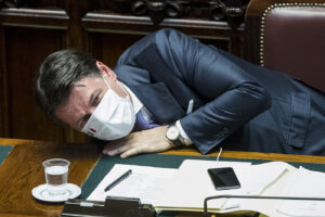 Nuovo Dpcm, le restrizioni su scuola, mobilità tra Regioni, coprifuoco e lockdown mirati