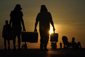 Clima, in 20 anni raddoppiate le catastrofi naturali mentre l’Atlantico non è mai stato così caldo