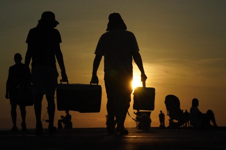 Clima, in 20 anni raddoppiate le catastrofi naturali mentre l’Atlantico non è mai stato così caldo