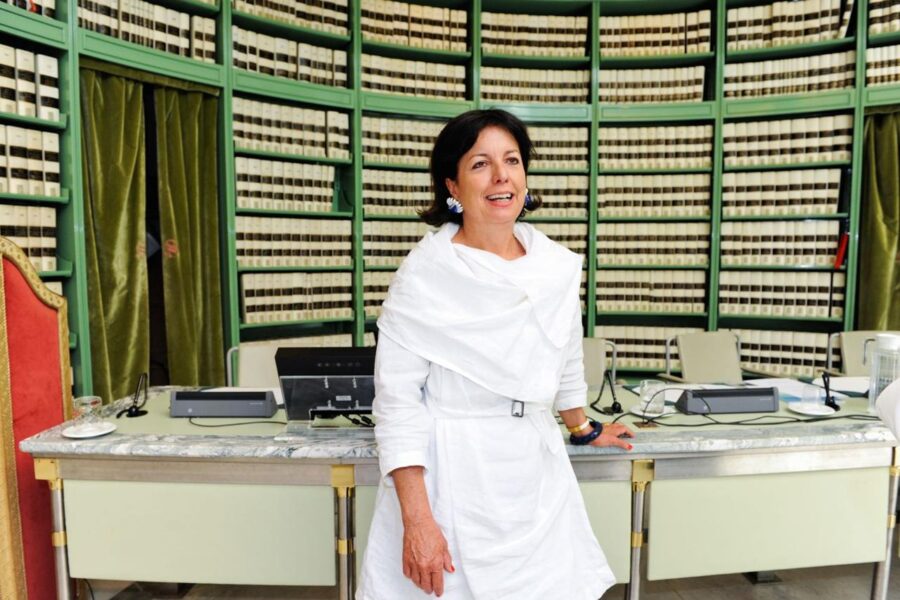 “Una task force per l’edilizia, così Napoli eguaglierà Barcellona”, la proposta di Federica Brancaccio