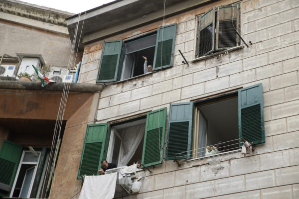 Coronavirus, quali sono le regole per ridurre le probabilità di contagio in casa Coronavirus, quali sono le regole per ridurre le probabilità di contagio in casa