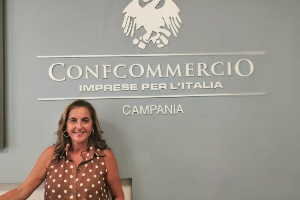 Confcommercio: “Regione e Cciaa Napoli attivino fondi Covid”