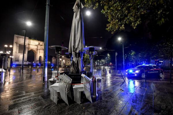 La battaglia sul coprifuoco: le tappe decisive per riaprire tutto