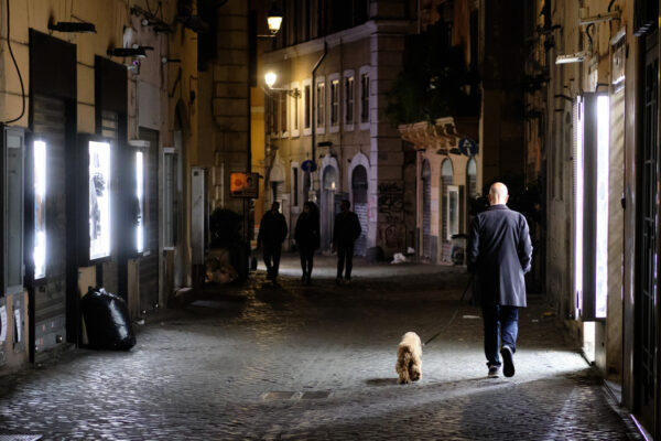 Italia in lockdown ‘morbido’, la data chiave è il 9 novembre: lo scenario su contagi e terapie intensive