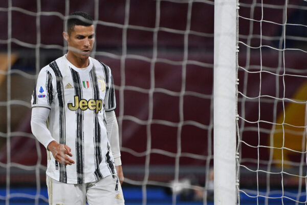 Foto Alfredo Falcone – LaPresse27/09/2020 Roma ( Italia)Sport CalcioRoma – JuventusCampionato di Calcio Serie A Tim 2020 2021 – Stadio Olimpico di RomaNella foto: cristiano ronaldoPhoto Alfredo Falcone – LaPresse27/09/2020 Roma (Italy)Sport SoccerRoma – JuventusItalian Football Championship League A Tim 2020 2021 – Olimpico Stadium of RomaIn the pic: cristiano ronaldo