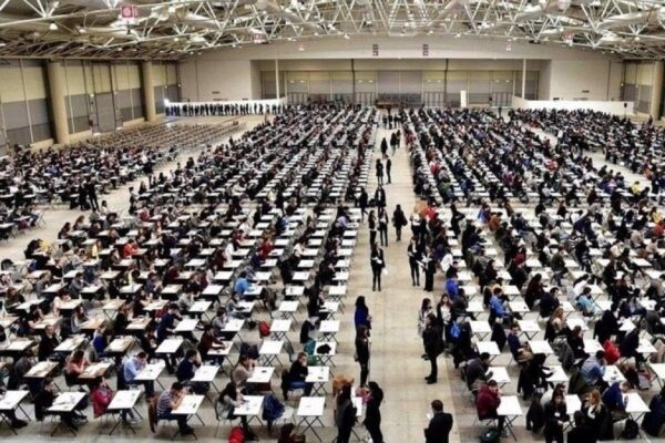 Appello dei praticanti avvocati a Bonafede: “Non ci sono condizioni per sostenere esame a dicembre”