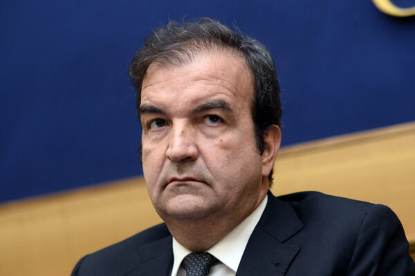 Regione Calabria verso nuove elezioni, Occhiuto favorito