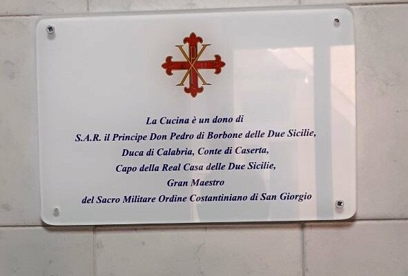 Policlinico Vanvitelli, donata una nuova cucina alle mamme dei bambini di oncoematologia Policlinico Vanvitelli, donata una nuova cucina alle mamme dei bambini di oncoematologia