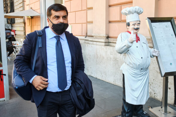 Palamara svela quel potere occulto e illegale che domina l’Italia: la magistratura