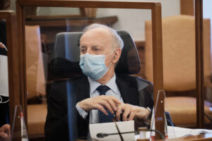 Pm stufi di Davigo: la sua corrente (Autonomia e indipendenza) esce a pezzi dalle elezioni nei Consigli giudiziari Pm stufi di Davigo: la sua corrente (Autonomia e indipendenza) esce a pezzi dalle elezioni nei Consigli giudiziari