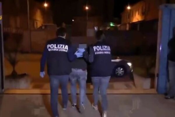 Disabile violentata in una struttura protetta, arrestato operatore socio sanitario: la vittima è incinta Disabile violentata in una struttura protetta, arrestato operatore socio sanitario: la vittima è incinta