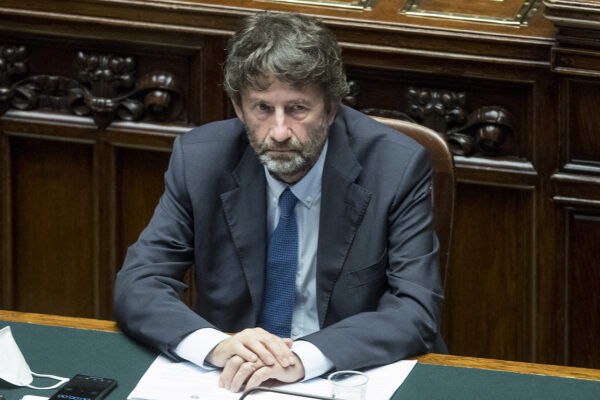 Foto Roberto Monaldo / LaPresse
08-07-2020 Roma
Politica
Camera dei Deputati – Question time
Nella foto Dario Franceschini
Photo Roberto Monaldo / LaPresse
08-07-2020 Rome (Italy)
Chamber of Deputies – Question time
In the pic Dario Franceschini Foto Roberto Monaldo / LaPresse
08-07-2020 Roma
Politica
Camera dei Deputati – Question time
Nella foto Dario Franceschini
Photo Roberto Monaldo / LaPresse
08-07-2020 Rome (Italy)
Chamber of Deputies – Question time
In the pic Dario Franceschini