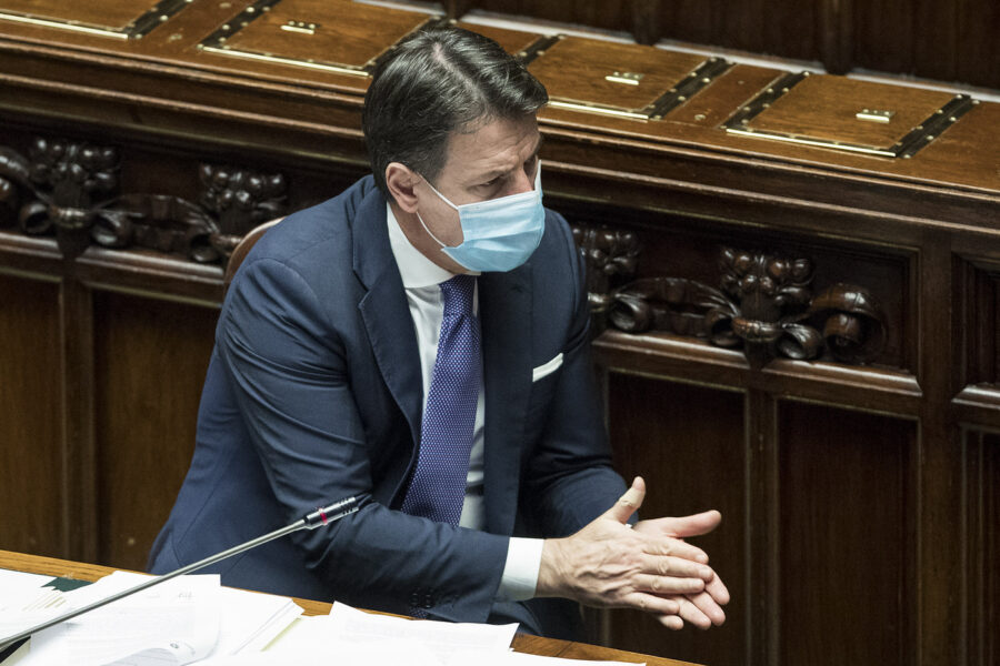 Foto Roberto Monaldo / LaPresse
02-11-2020 Roma
Politica
Camera dei Deputati – Comunicazioni del Presidente del Consiglio Giuseppe Conte sull’emergenza Covid-19
Nella foto Giuseppe Conte

Photo Roberto Monaldo / LaPresse 
02-11-2020 Rome (Italy) 
Chamber of Deputies – Communications from Prime Minister Giuseppe Conte on the Covid-19 emergency
In the pic Giuseppe Conte