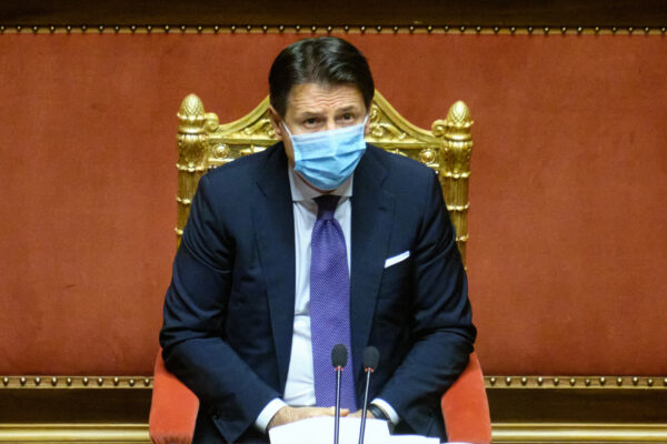 Il decreto Natale è un bluff, andrà in aula a Babbo Natale morto… Il decreto Natale è un bluff, andrà in aula a Babbo Natale morto…