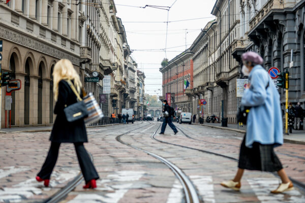 Cosa sono le zone rosso scuro: in Italia tre regioni verso le restrizioni massime europee