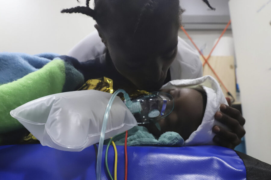 Il piccolo Joseph sembrava un quadro di Gesù, ma dove è finita l’umanità?