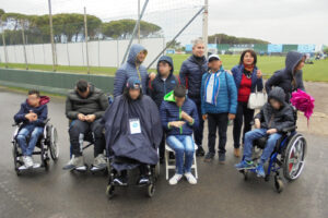 A 70 anni resto in prima linea per i giovani della mia Napoli A 70 anni resto in prima linea per i giovani della mia Napoli