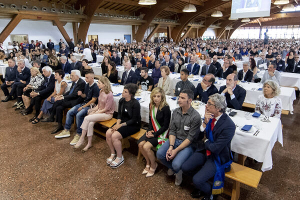 Foto Paolo Giandotti/Ufficio Stampa Quirinale/LaPresse26-06-2018 Coriano, ItaliaPoliticaIl Presidente della Repubblica Sergio Mattarella nella mensa di San Patrignano in occasione della cerimonia per il 40° anniversaio di fondazione della Comunità, oggi 26 giugno 2018.
DISTRIBUTION FREE OF CHARGE – NOT FOR SALE