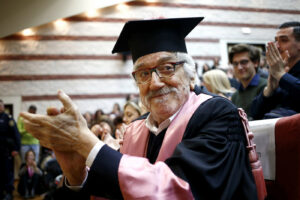 Foto Cecilia Fabiano  – LaPresse
10-04-2019 Roma (Italia) 
Cronaca: conferimento del titolo di distinguished professor a Gigi proietti presso l’ateneo di Roma tor vergata 
Nella foto: Gigi Proietti
Photo Cecilia Fabiano – LaPresse
April 10, 2019 Rome (Italy)
News: conferimento of the title of distinguished professor to Gigi Proietti
In the pic:Gigi Proietti