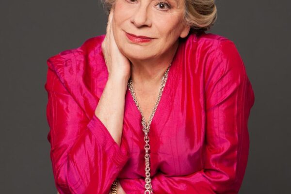 “Un obiettivo per tutta la società”: #Oltreilmerito, Elisa Greco punta alla parità