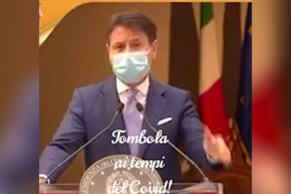 L’ironia dei napoletani: tombola ai tempi del Covid spiegata da Conte