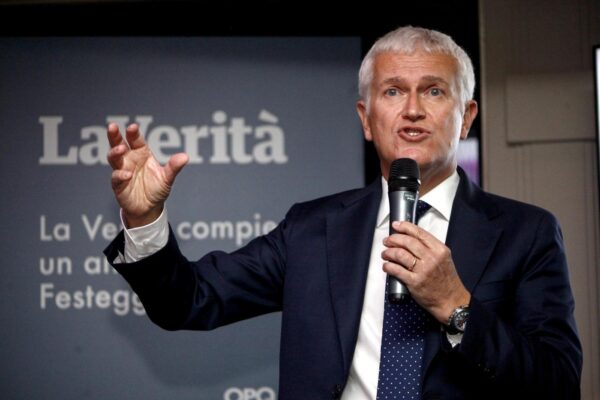 Inchiesta Open, si scatena la macchina del fango di Belpietro