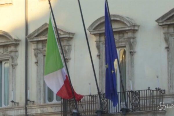 Emergenza Covid: oggi cabina di regia, alcune regioni a rischio zona rossa