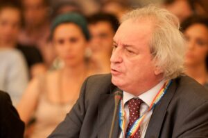 “E’ ebreo ma…, è nero ma, è rom ma”, tutte le paroline del razzismo inconsapevole dei media