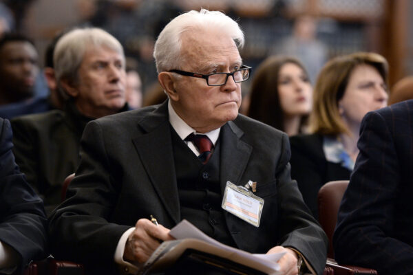 Caro Caselli, quel doppio binario ci porta dritti allo stato di eccezione